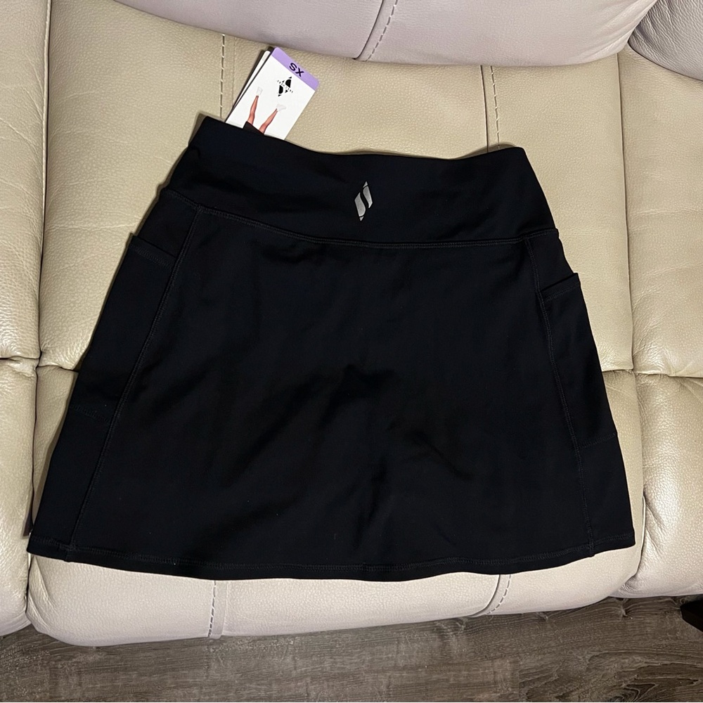 NWT Skechers Ladies' Go Walk Skort, XS - Picture 5 of 5
